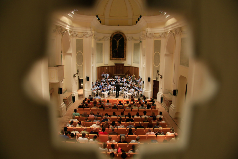 Concerto d'estate del 1 Agosto 2015 del Complesso Musicale Città di Potenza Picena, presso l'auditorium Ferdinando Scarfiotti. Foto di Aido Consolani.